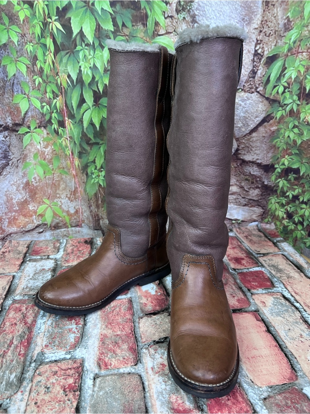 FRYE Tan and Brown Sherpa Lined Shearling Log Sole Tall Riding Boots, 5.5 - Picture 4 of 16